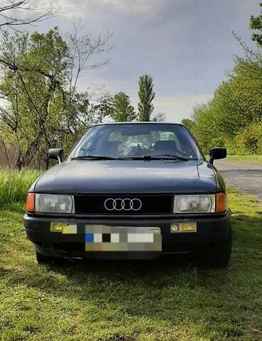 Синій Ауді 80, об'ємом двигуна 1.78 л та пробігом 470 тис. км за 2300 $, фото 1 на Automoto.ua