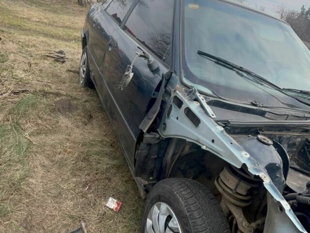 Синій Ауді 80, об'ємом двигуна 1.8 л та пробігом 200 тис. км за 611 $, фото 1 на Automoto.ua