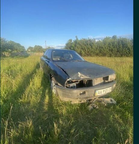 Синий Ауди 80, объемом двигателя 1.8 л и пробегом 200 тыс. км за 603 $, фото 1 на Automoto.ua
