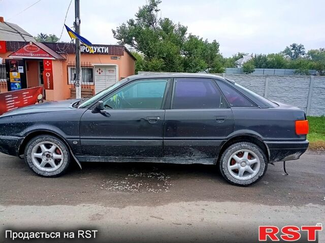 Синий Ауди 80, объемом двигателя 1.8 л и пробегом 100 тыс. км за 1300 $, фото 1 на Automoto.ua