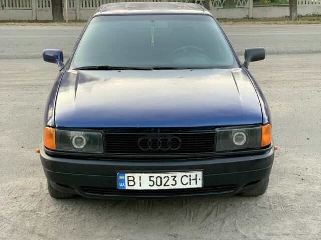 Синий Ауди 80, объемом двигателя 1.6 л и пробегом 400 тыс. км за 1500 $, фото 1 на Automoto.ua