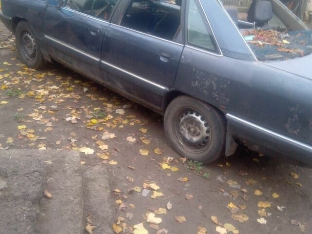 Синий Ауди 80, объемом двигателя 0 л и пробегом 250 тыс. км за 238 $, фото 1 на Automoto.ua