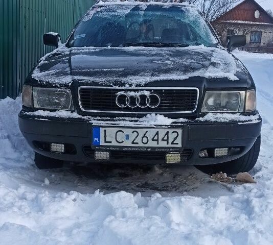 Синий Ауди 80, объемом двигателя 0 л и пробегом 350 тыс. км за 1700 $, фото 1 на Automoto.ua