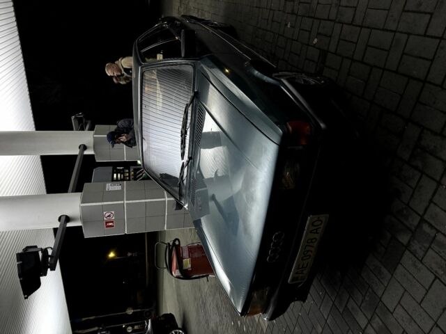 Зеленый Ауди 80, объемом двигателя 1.6 л и пробегом 309 тыс. км за 1203 $, фото 1 на Automoto.ua