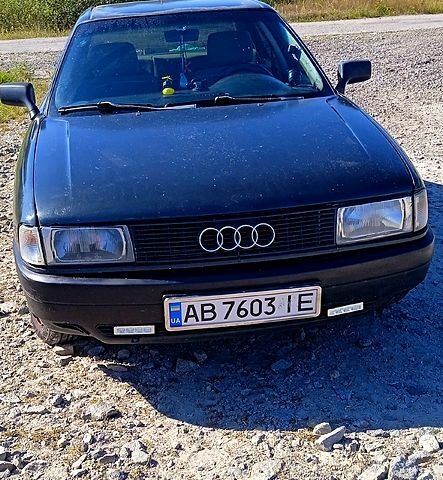 Зеленый Ауди 80, объемом двигателя 1.8 л и пробегом 380 тыс. км за 1900 $, фото 1 на Automoto.ua