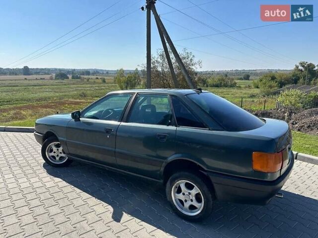Зеленый Ауди 80, объемом двигателя 1.8 л и пробегом 300 тыс. км за 1297 $, фото 1 на Automoto.ua