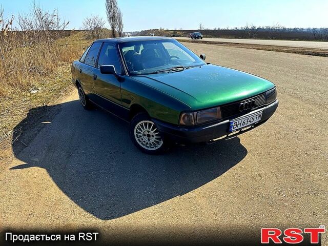 Зеленый Ауди 80, объемом двигателя 1.6 л и пробегом 130 тыс. км за 1300 $, фото 1 на Automoto.ua