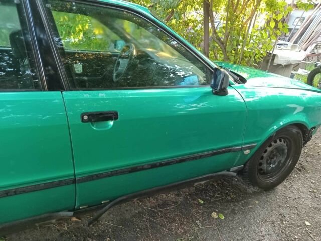 Зеленый Ауди 80, объемом двигателя 1.9 л и пробегом 400 тыс. км за 799 $, фото 1 на Automoto.ua