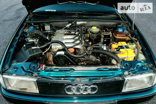 Зелений Ауді 80, об'ємом двигуна 2 л та пробігом 280 тис. км за 3000 $, фото 1 на Automoto.ua