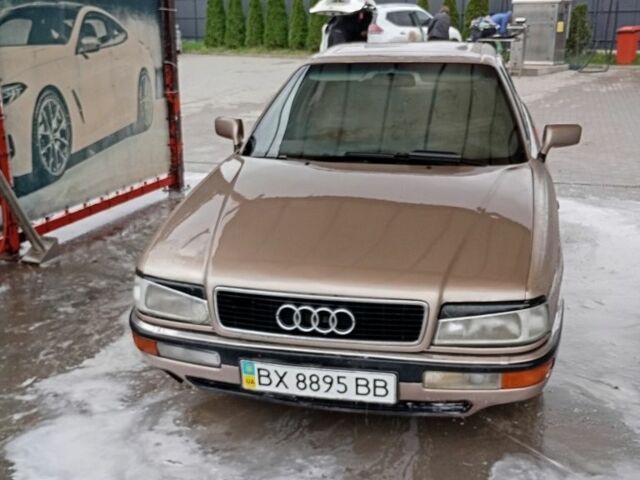 Бежевый Ауди 90, объемом двигателя 2.2 л и пробегом 333 тыс. км за 1500 $, фото 1 на Automoto.ua