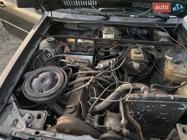 Сірий Ауді 90, об'ємом двигуна 2.2 л та пробігом 200 тис. км за 1200 $, фото 1 на Automoto.ua