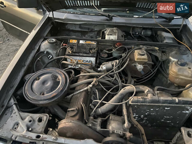 Сірий Ауді 90, об'ємом двигуна 2.2 л та пробігом 200 тис. км за 1200 $, фото 1 на Automoto.ua