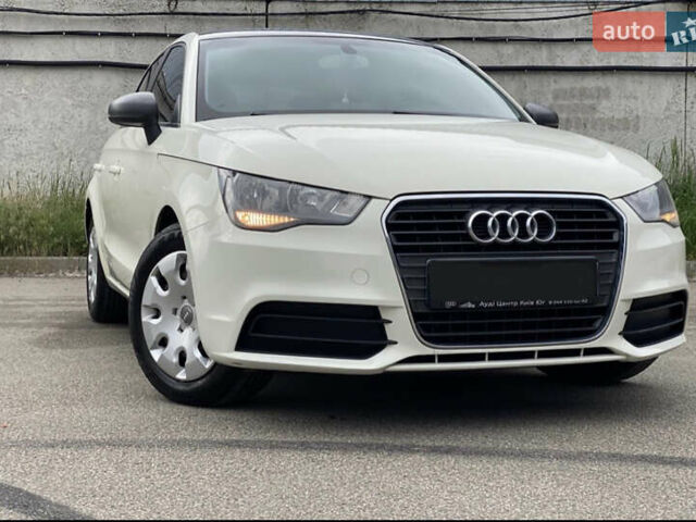 Белый Ауди А1, объемом двигателя 1.39 л и пробегом 80 тыс. км за 13500 $, фото 1 на Automoto.ua