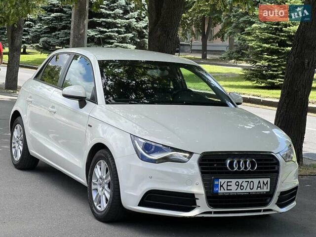 Білий Ауді А1, об'ємом двигуна 1.39 л та пробігом 89 тис. км за 11800 $, фото 1 на Automoto.ua