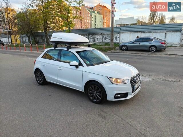 Білий Ауді А1, об'ємом двигуна 1.42 л та пробігом 155 тис. км за 13000 $, фото 1 на Automoto.ua