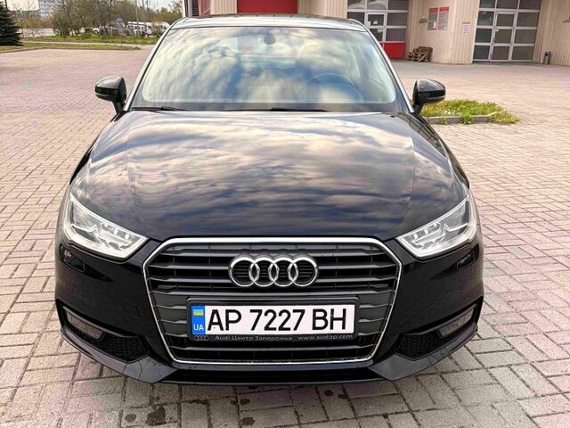 Чорний Ауді А1, об'ємом двигуна 1.6 л та пробігом 86 тис. км за 13000 $, фото 1 на Automoto.ua