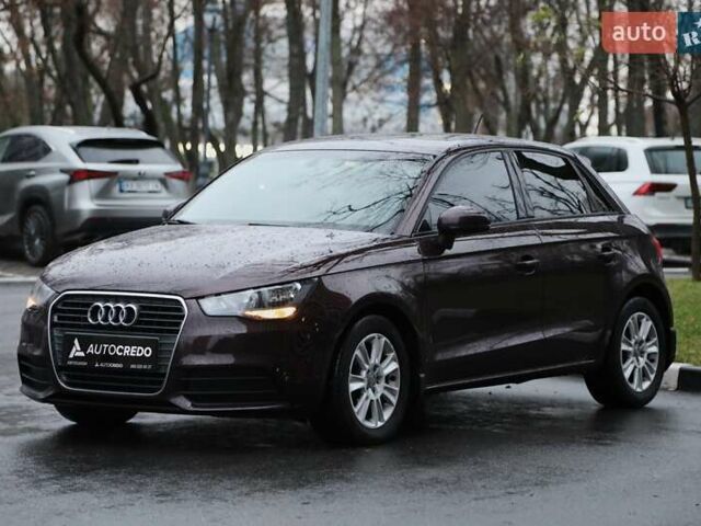Ауди А1, объемом двигателя 1.39 л и пробегом 70 тыс. км за 12000 $, фото 1 на Automoto.ua