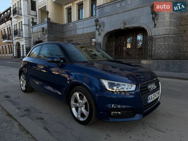 Синий Ауди А1, объемом двигателя 1.6 л и пробегом 60 тыс. км за 13700 $, фото 1 на Automoto.ua