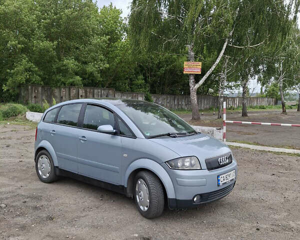 Синий Ауди А2, объемом двигателя 1.6 л и пробегом 303 тыс. км за 4000 $, фото 1 на Automoto.ua