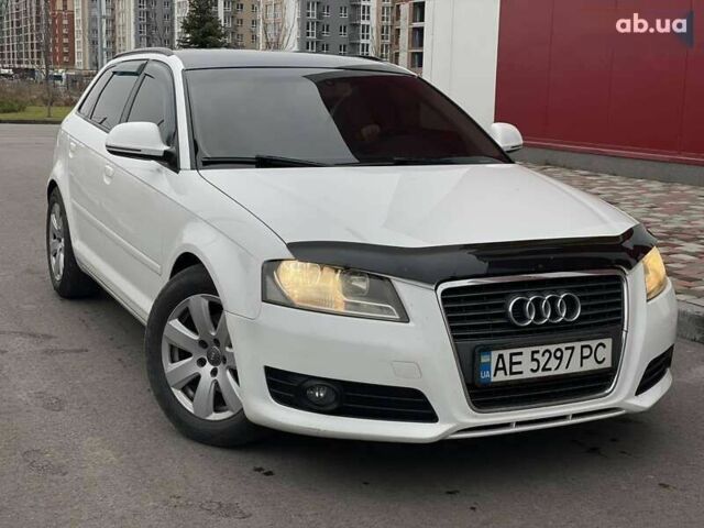 Белый Ауди А3, объемом двигателя 1.4 л и пробегом 250 тыс. км за 7999 $, фото 1 на Automoto.ua