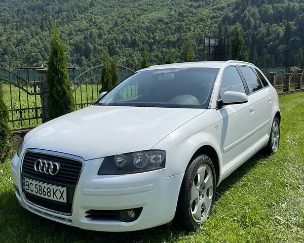 Белый Ауди А3, объемом двигателя 1.8 л и пробегом 270 тыс. км за 7800 $, фото 1 на Automoto.ua