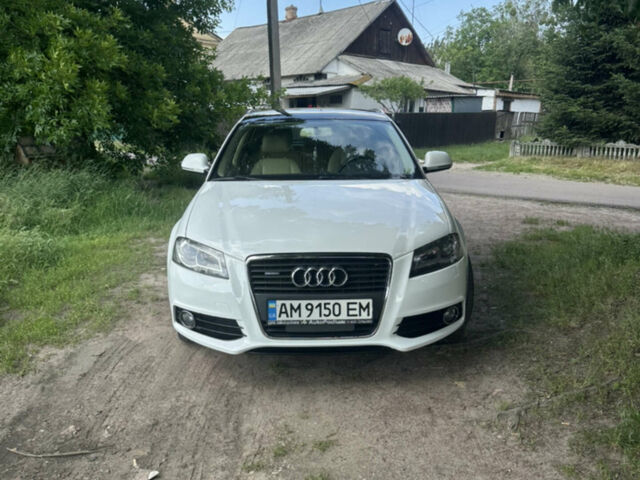 Белый Ауди А3, объемом двигателя 1.98 л и пробегом 252 тыс. км за 9100 $, фото 1 на Automoto.ua