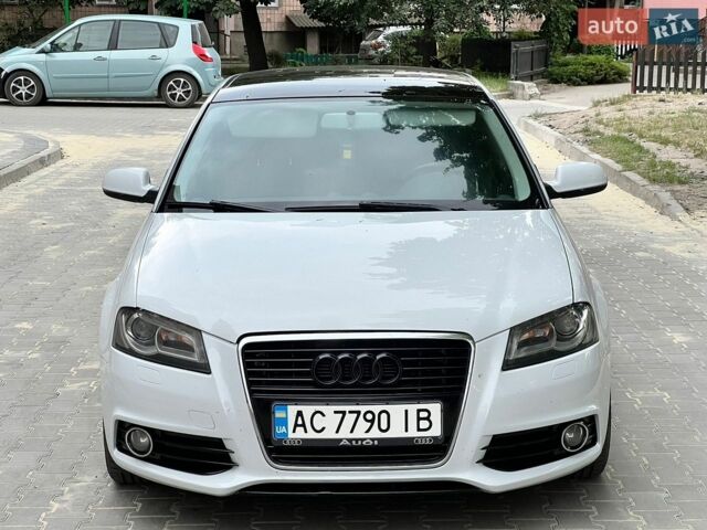 Білий Ауді А3, об'ємом двигуна 1.8 л та пробігом 219 тис. км за 8000 $, фото 1 на Automoto.ua