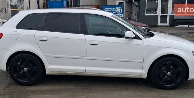 Белый Ауди А3, объемом двигателя 1.97 л и пробегом 173 тыс. км за 12800 $, фото 1 на Automoto.ua