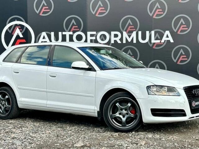 Белый Ауди А3, объемом двигателя 1.2 л и пробегом 154 тыс. км за 8590 $, фото 1 на Automoto.ua