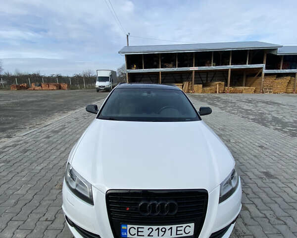 Белый Ауди А3, объемом двигателя 1.97 л и пробегом 270 тыс. км за 12000 $, фото 1 на Automoto.ua