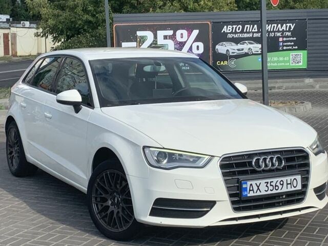 Белый Ауди А3, объемом двигателя 0 л и пробегом 104 тыс. км за 13800 $, фото 1 на Automoto.ua