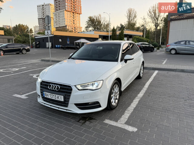 Білий Ауді А3, об'ємом двигуна 1.6 л та пробігом 222 тис. км за 14500 $, фото 1 на Automoto.ua