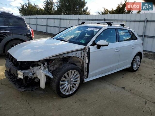 Білий Ауді А3, об'ємом двигуна 0 л та пробігом 93 тис. км за 12000 $, фото 1 на Automoto.ua