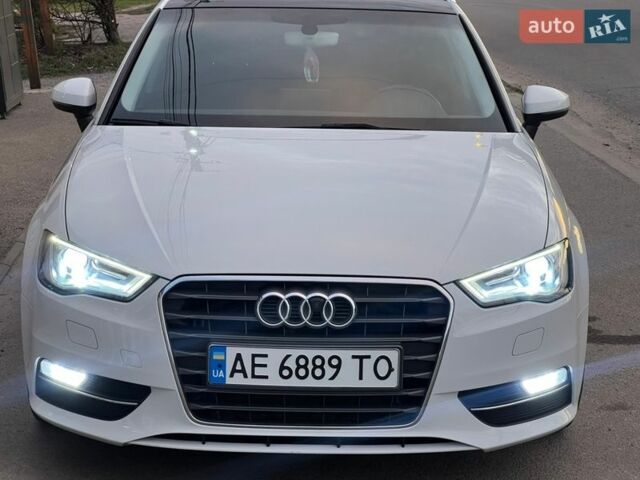 Белый Ауди А3, объемом двигателя 1.97 л и пробегом 99 тыс. км за 18000 $, фото 1 на Automoto.ua