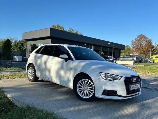 Білий Ауді А3, об'ємом двигуна 1.6 л та пробігом 183 тис. км за 16200 $, фото 1 на Automoto.ua