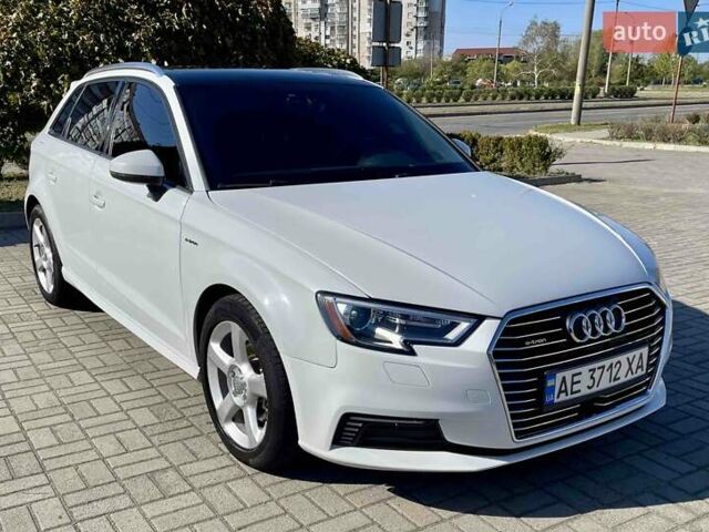 Білий Ауді А3, об'ємом двигуна 1.4 л та пробігом 81 тис. км за 16500 $, фото 1 на Automoto.ua