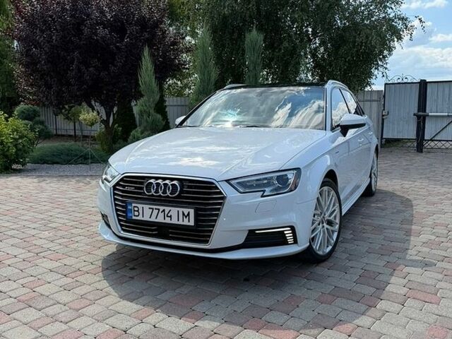 Белый Ауди А3, объемом двигателя 1.4 л и пробегом 85 тыс. км за 16500 $, фото 1 на Automoto.ua