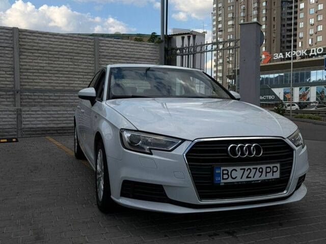 Білий Ауді А3, об'ємом двигуна 1.6 л та пробігом 196 тис. км за 16500 $, фото 1 на Automoto.ua