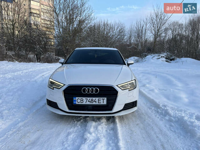 Белый Ауди А3, объемом двигателя 2 л и пробегом 230 тыс. км за 19100 $, фото 1 на Automoto.ua