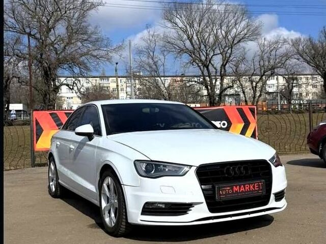 Белый Ауди А3, объемом двигателя 1.4 л и пробегом 181 тыс. км за 11500 $, фото 1 на Automoto.ua