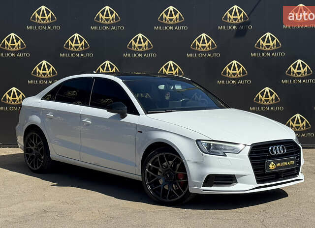 Белый Ауди А3, объемом двигателя 2 л и пробегом 174 тыс. км за 14900 $, фото 1 на Automoto.ua