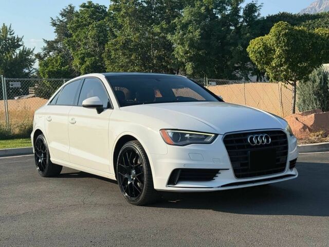Білий Ауді А3, об'ємом двигуна 2 л та пробігом 111 тис. км за 3504 $, фото 1 на Automoto.ua