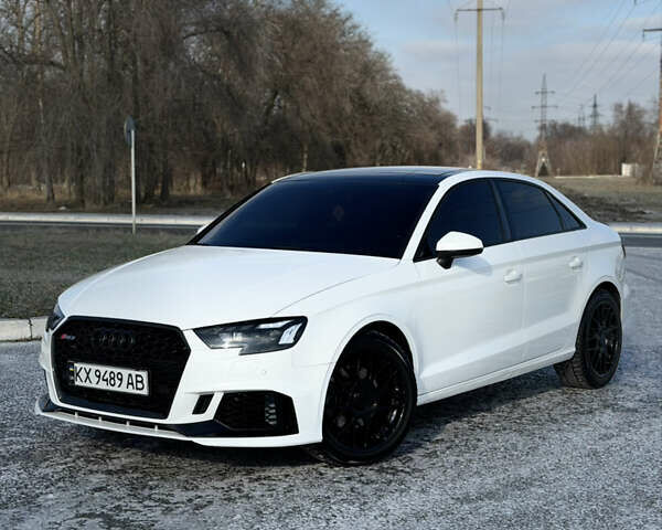 Белый Ауди А3, объемом двигателя 1.8 л и пробегом 228 тыс. км за 13300 $, фото 1 на Automoto.ua