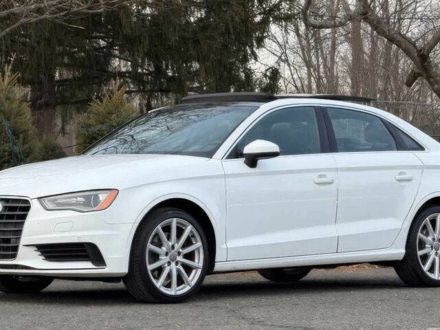Белый Ауди А3, объемом двигателя 2 л и пробегом 74 тыс. км за 5700 $, фото 1 на Automoto.ua