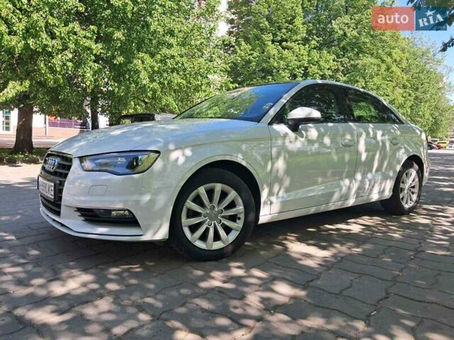 Белый Ауди А3, объемом двигателя 1.6 л и пробегом 126 тыс. км за 16999 $, фото 1 на Automoto.ua