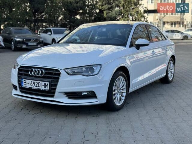 Белый Ауди А3, объемом двигателя 1.97 л и пробегом 96 тыс. км за 15900 $, фото 1 на Automoto.ua