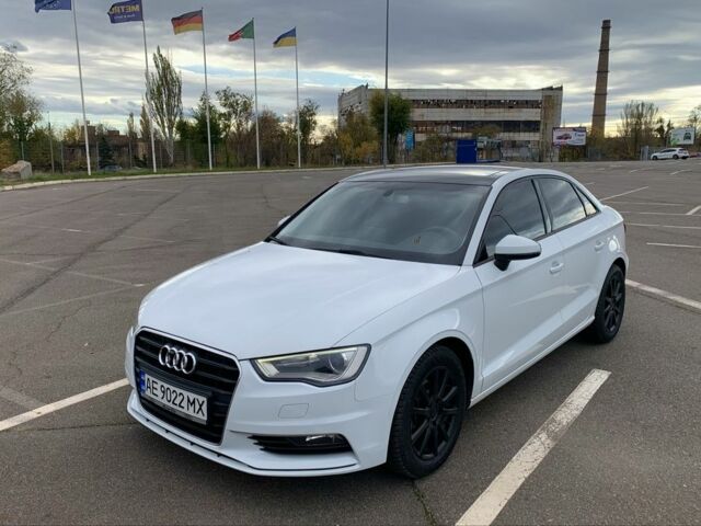 Ауді А3 2016 у Кривому Розі на Automoto.ua Білий Ауді А3, об'ємом двигуна 2 л та пробігом 112 тис. км за 17500 $, фото 1 на Automoto.ua