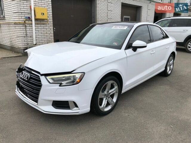 Белый Ауди А3, объемом двигателя 2 л и пробегом 200 тыс. км за 9999 $, фото 1 на Automoto.ua