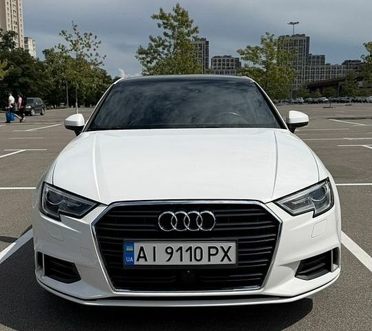 Білий Ауді А3, об'ємом двигуна 1.98 л та пробігом 70 тис. км за 17000 $, фото 1 на Automoto.ua