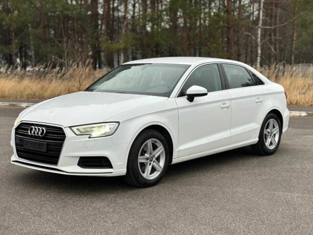 Белый Ауди А3, объемом двигателя 2 л и пробегом 149 тыс. км за 15000 $, фото 1 на Automoto.ua